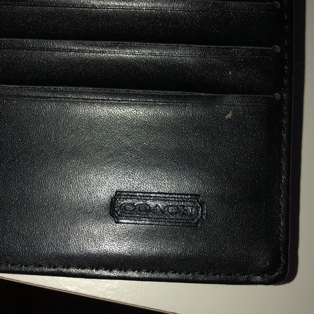 Coach Wallet - Picture 3 of 4